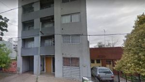 Una joven de 22 años murió durante una fiesta en un departamento de La Plata