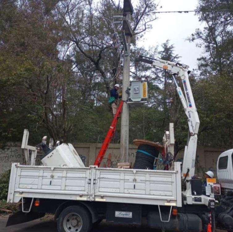 Edelap realizó obras en la red eléctrica de Gorina