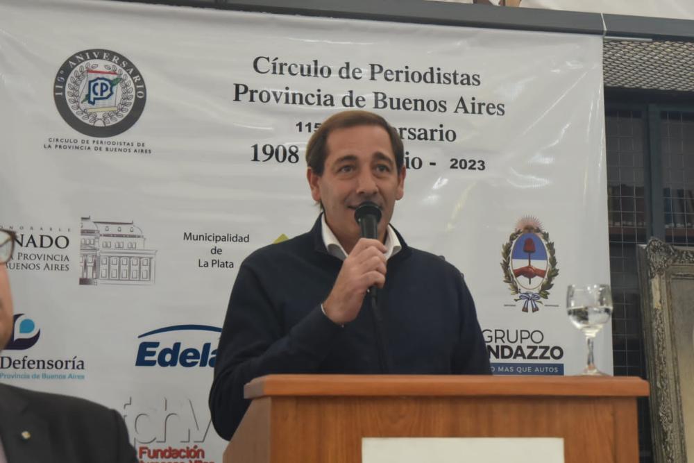 Garro en el brindis por el Día del Periodista: “Su trabajo es fundamental para la democracia”