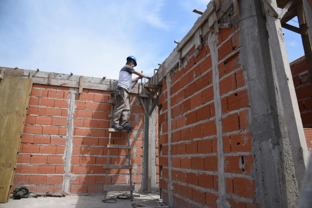 Se iniciaron más de 1200 construcciones desde la creación de los permisos de obra exprés
