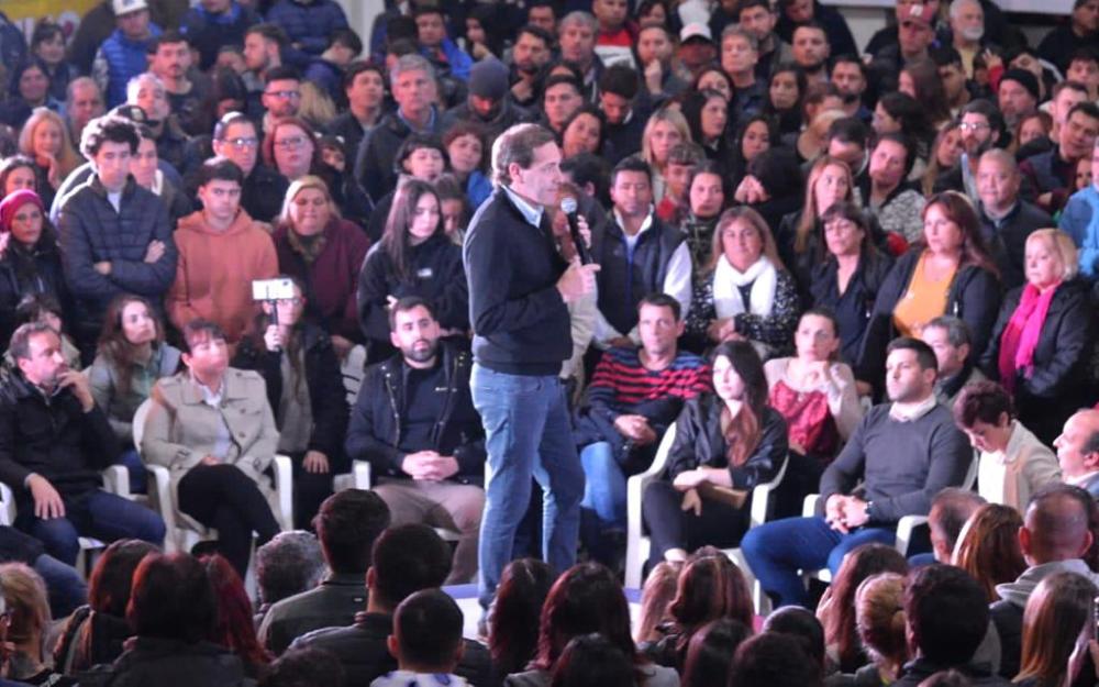 Garro presentó la lista de JxC: “Los platenses eligieron una vez más seguir por el camino de la transformación”