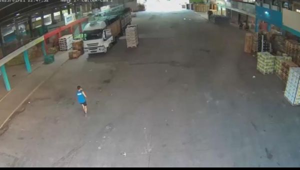 El Municipio atrapó a un hombre que vendía droga en el Mercado Regional y lo denunció ante la Justicia