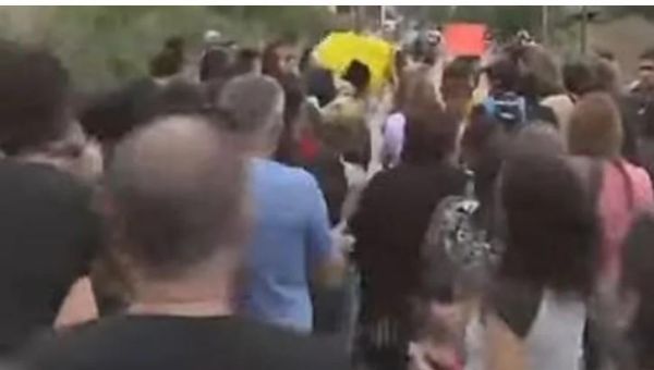 Masiva marcha para reclamar justicia por el salvaje crimen de Kim Gómez