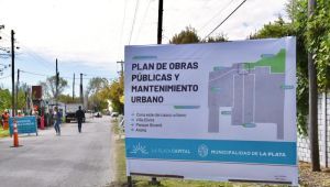 Villa Elvira renueva calles, desagües y luminarias  