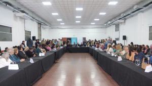 Alak conformó la Junta Comunal de Tolosa y presentó obras y medidas de gobierno para la localidad